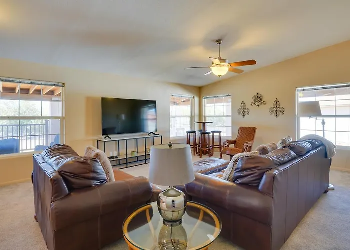 11 Mi To Saguaro Nat'l Park! Family W/ Deck Holiday home *