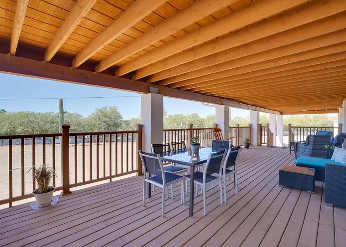 11 Mi To Saguaro Nat'l Park! Family W/ Deck * Tucson